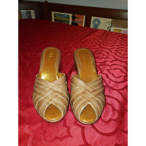 Cole Haan Nike Air Wedge Sandals Criss Cross Strappy Size 7.5 3 inch heel